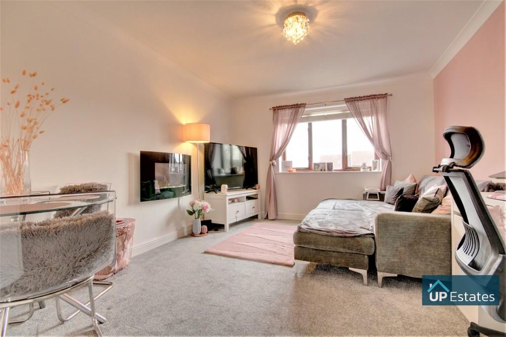 Bakers Lane, Coventry 2 bed apartment £130,000