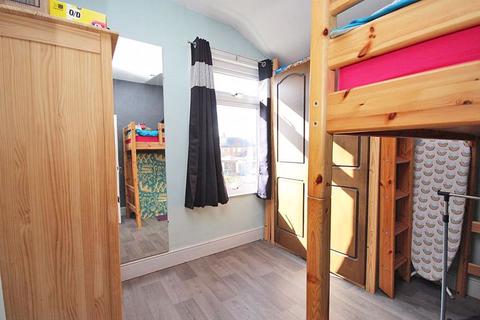 109 Cromwell Road, Grimsby, DN31 2DL