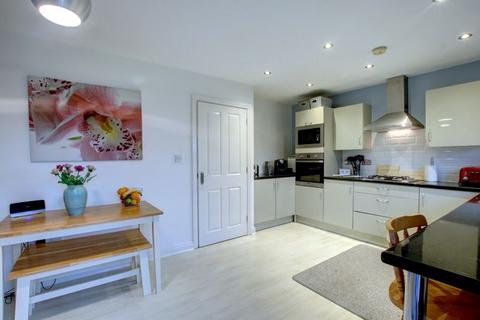 21 Alder Carr Close, Redditch, B98 7PF