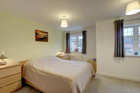 21 Alder Carr Close, Redditch, B98 7PF