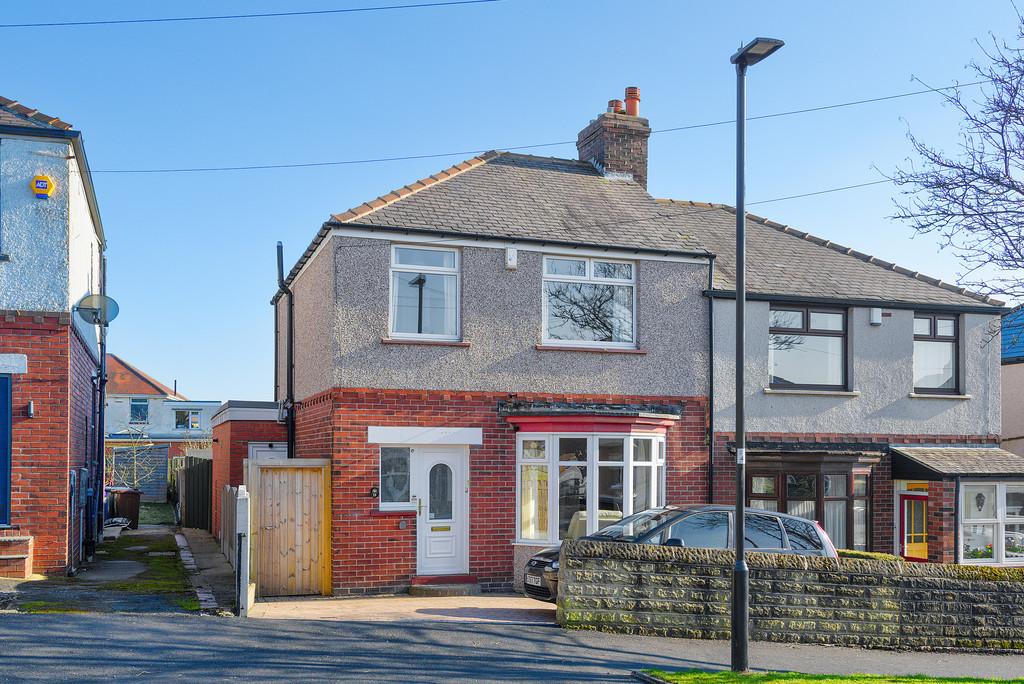 Stephen Hill Road, Crosspool, Sheffield 3 bed semidetached house £
