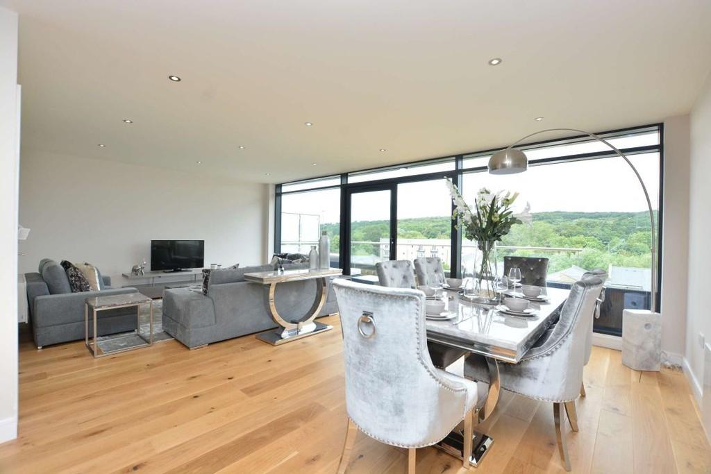Horsforth Mill, Low Lane, Horsforth 2 bed apartment £1,895 pcm (£437 pw)