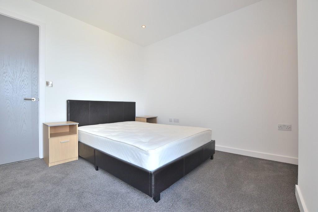 Highspec Alexandra Tower Apartment 2 bed apartment £170,000