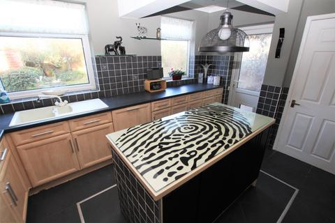 7 Kings Close, Crayford, Dartford, DA1 4EU