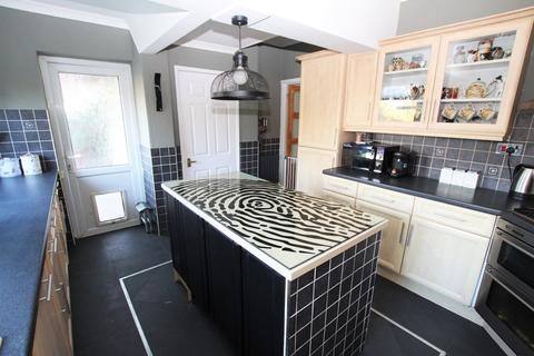 7 Kings Close, Crayford, Dartford, DA1 4EU