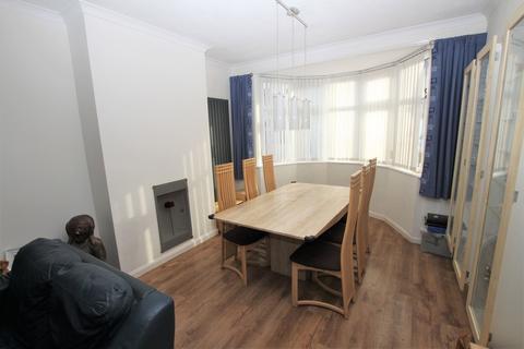 7 Kings Close, Crayford, Dartford, DA1 4EU