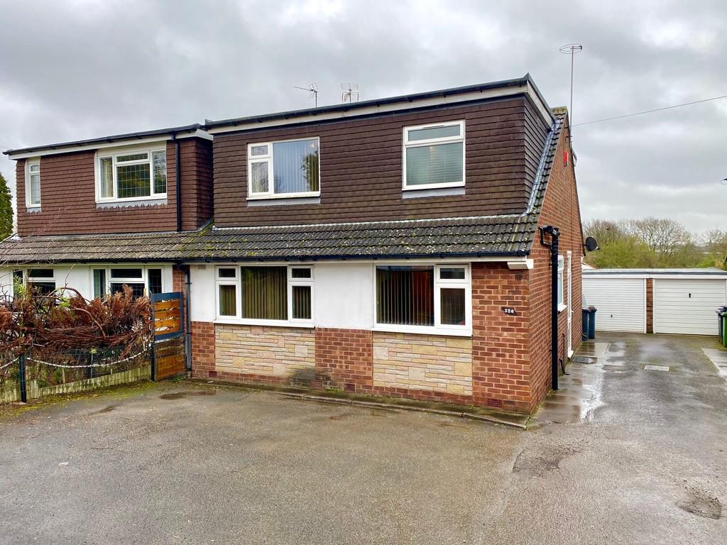 Wheelwright Lane, Ash Green, Coventry 3 bed semidetached bungalow £