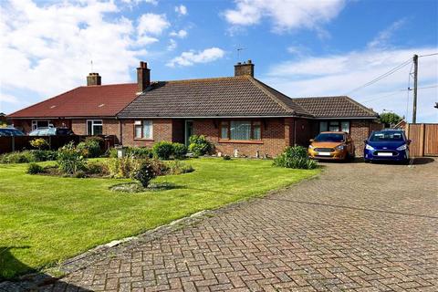 12a Belcaire Close, Lympne, Hythe, CT21 4JT