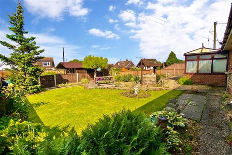12a Belcaire Close, Lympne, Hythe, CT21 4JT