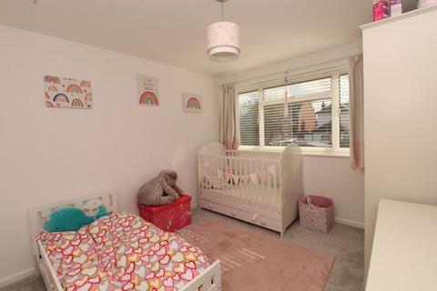15 Barns Close, Walsall, WS9 9BD