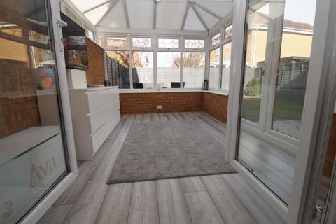 33 Bathurst Close, Burnham-on-sea, TA8 2SZ
