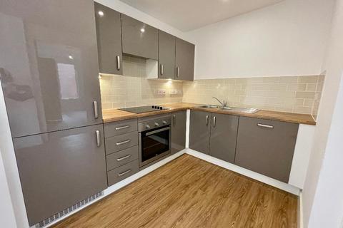 2 bedroom apartment to rent, Leaf Street, Manchester, M15 5GA