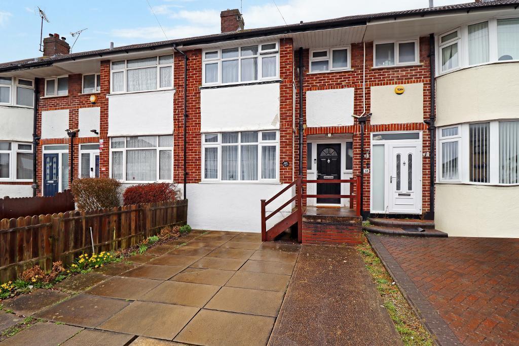 Elmore Road, Round Green, Luton, Bedfordshire, LU2 0QB 3 bed terraced