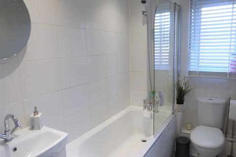 19 The Vineries, Countesthorpe, Leicester, LE8 5LZ