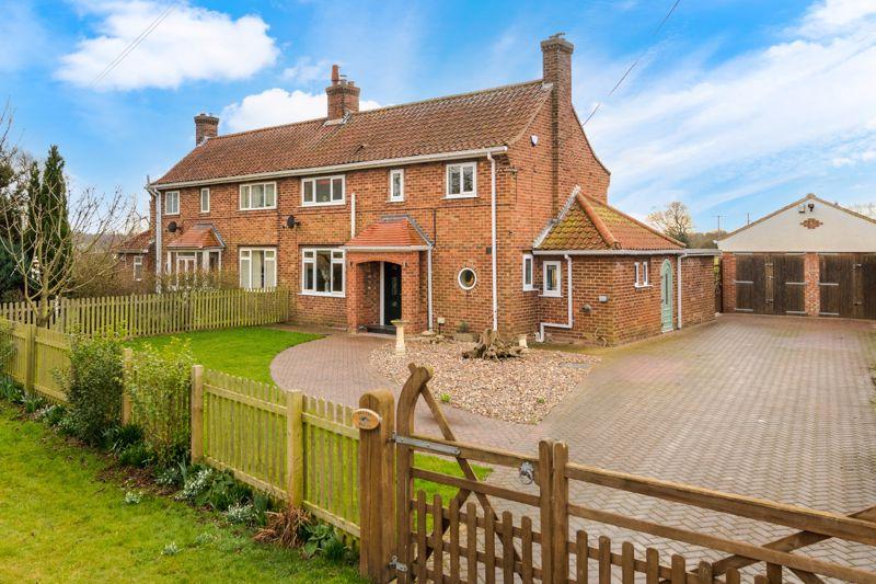 Bryzal House. Kettlethorpe Lane... 3 bed semidetached house £279,950
