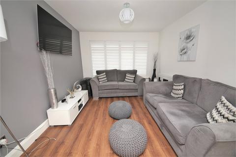 15 Williamsons Way, Corringham, Stanford-le-hope, SS17 7RT
