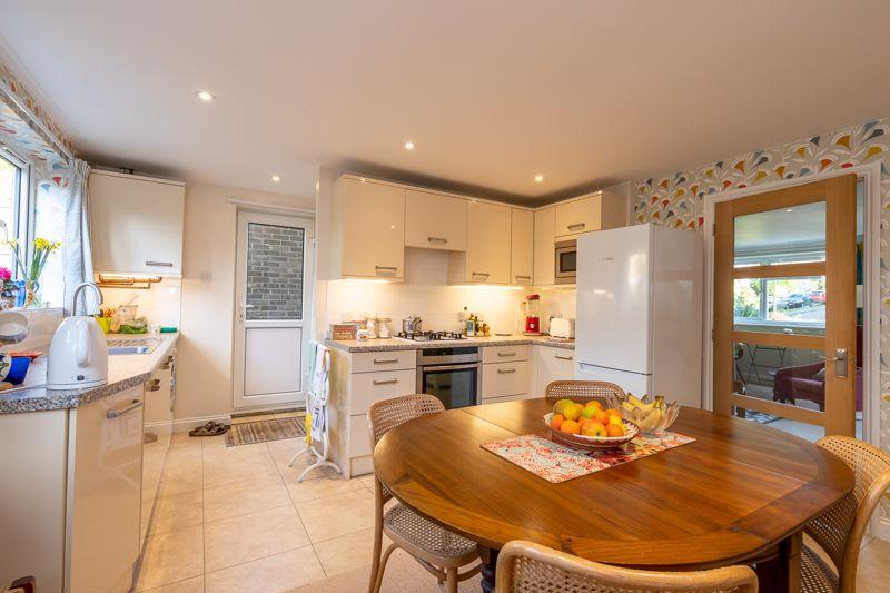 Little Breach, Chichester 3 bed end of terrace house £350,000