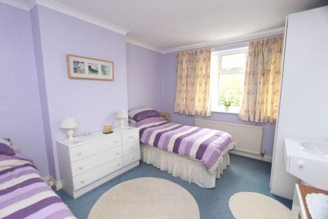 56 Pine Ridge, Carshalton, SM5 4QH