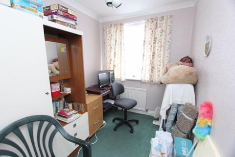56 Pine Ridge, Carshalton, SM5 4QH