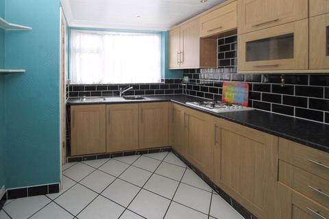 47 Cherry Avenue, Clevedon, BS21 6DX