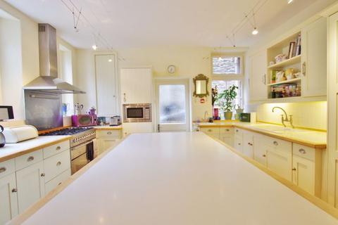 30 Lee Road, Lynton, EX35 6BS