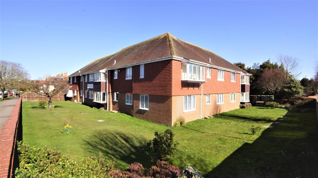 Cranston Avenue, BexhillonSea, TN39 2 bed apartment £194,950