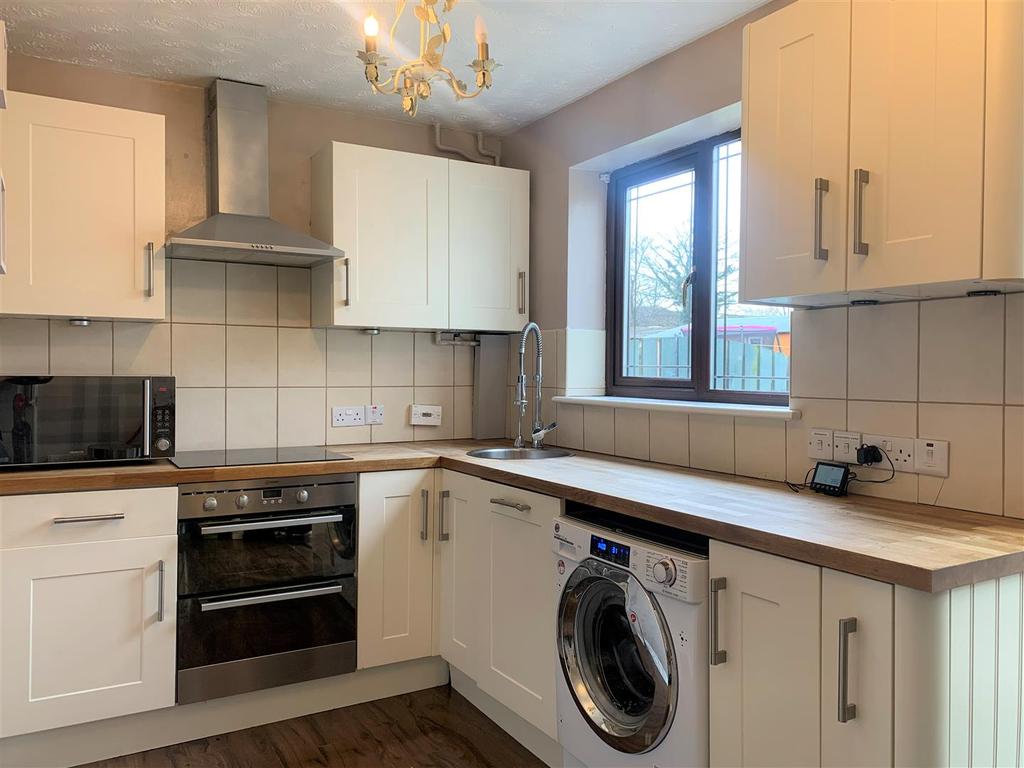 Kitchen dining