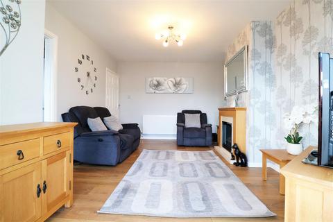 38 Keith Avenue, Sutton At Hone, Dartford, DA4 9HH