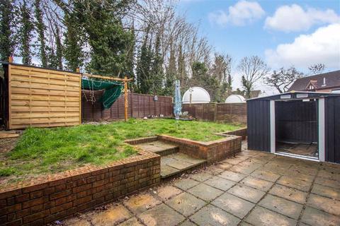 48 Aintree Close, Bletchley, Milton Keynes, MK3 5LP