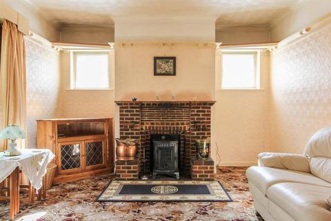 28 Pier Avenue, Whitstable, CT5 2HQ