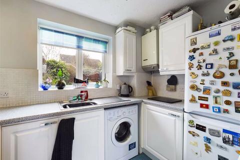 3 Grenadier Close, Abbeymead, Gloucester, GL4 5GX