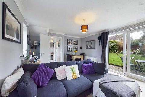 3 Grenadier Close, Abbeymead, Gloucester, GL4 5GX