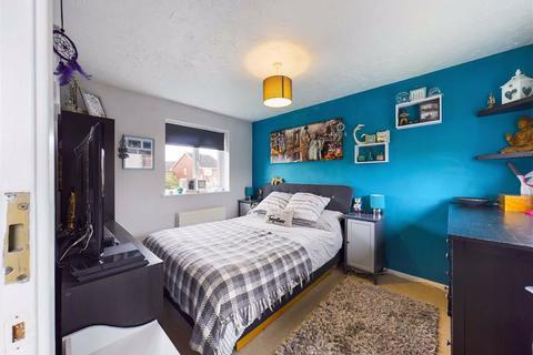 3 Grenadier Close, Abbeymead, Gloucester, GL4 5GX