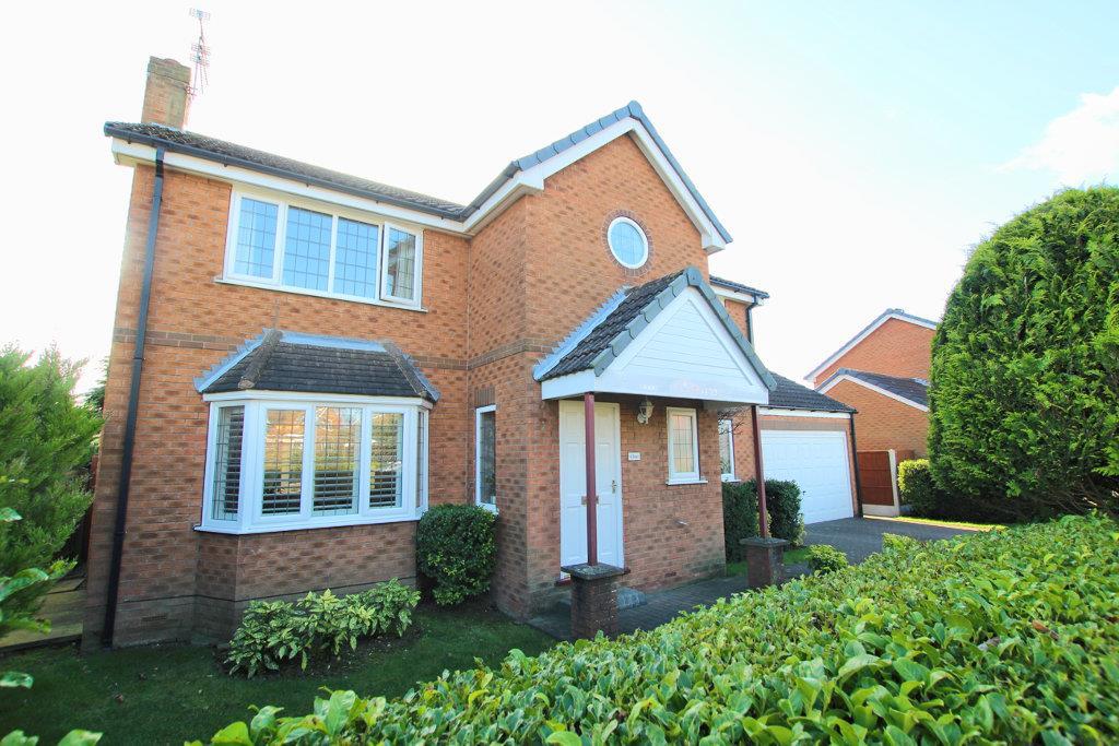 Rowan Avenue, Beverley 4 bed detached house £340,000