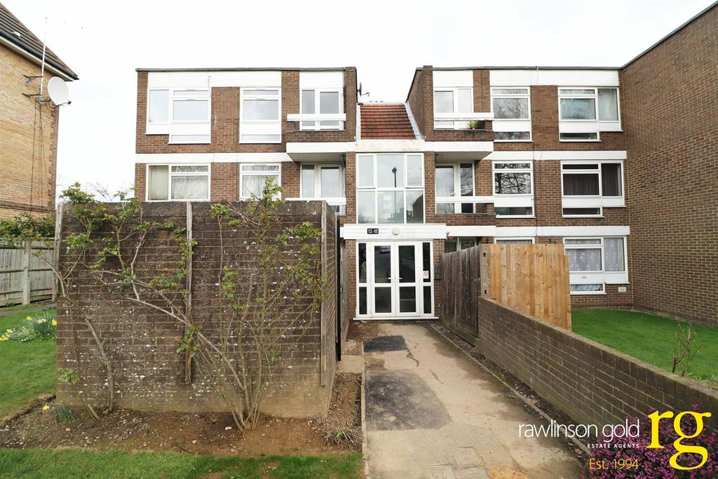 Duffield Close, Harrow 2 bed flat £360,000
