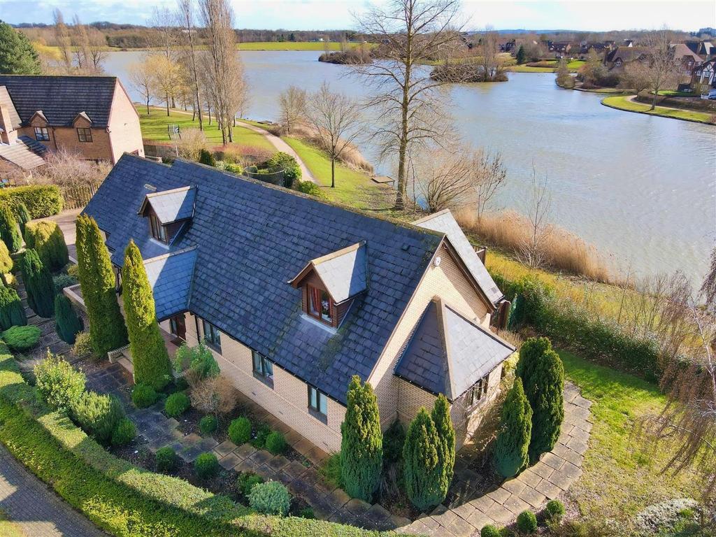 Bilbrook Lane, Furzton, Milton Keynes 5 bed detached house for sale £