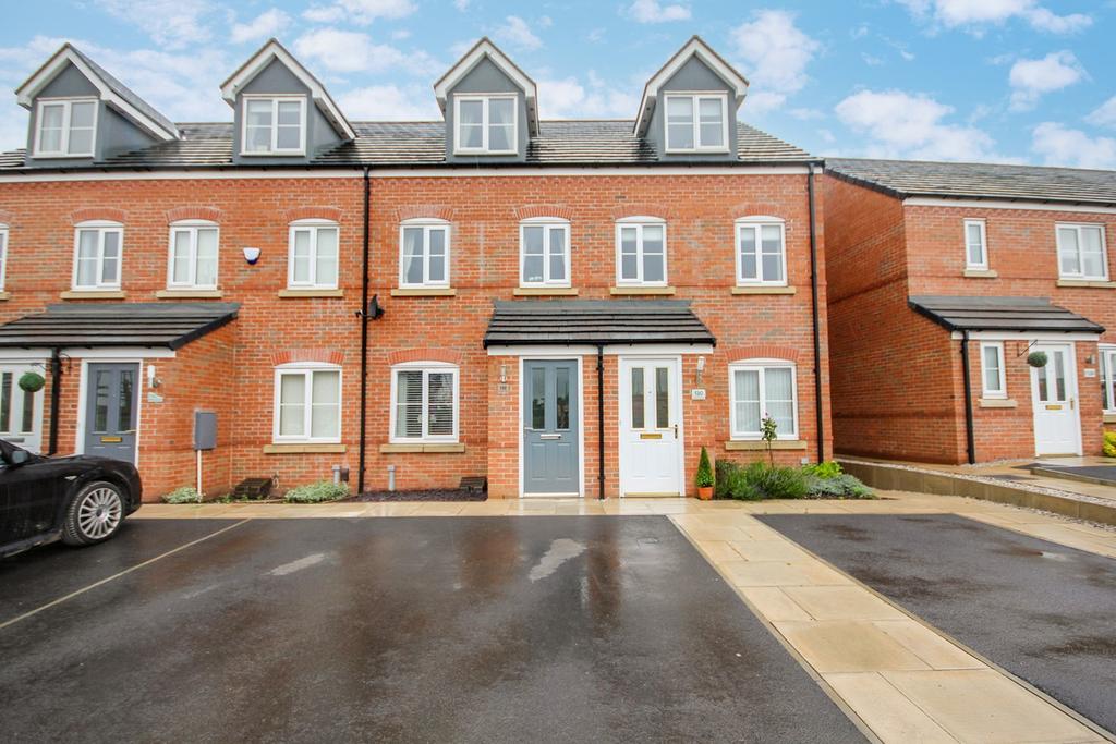 Vulcan Park Way, NewtonleWillows, WA12 3 bed terraced house £175,000