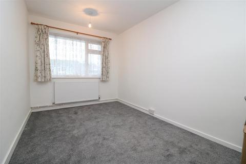 1 Willow Crescent, Hatfield Peverel, Chelmsford, CM3 2LJ