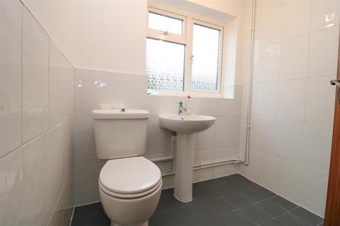 1 Willow Crescent, Hatfield Peverel, Chelmsford, CM3 2LJ