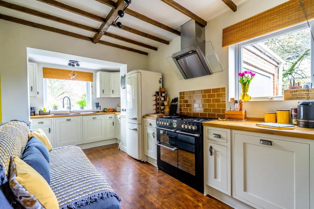 Melrosegate, York 3 bed semidetached house £335,000