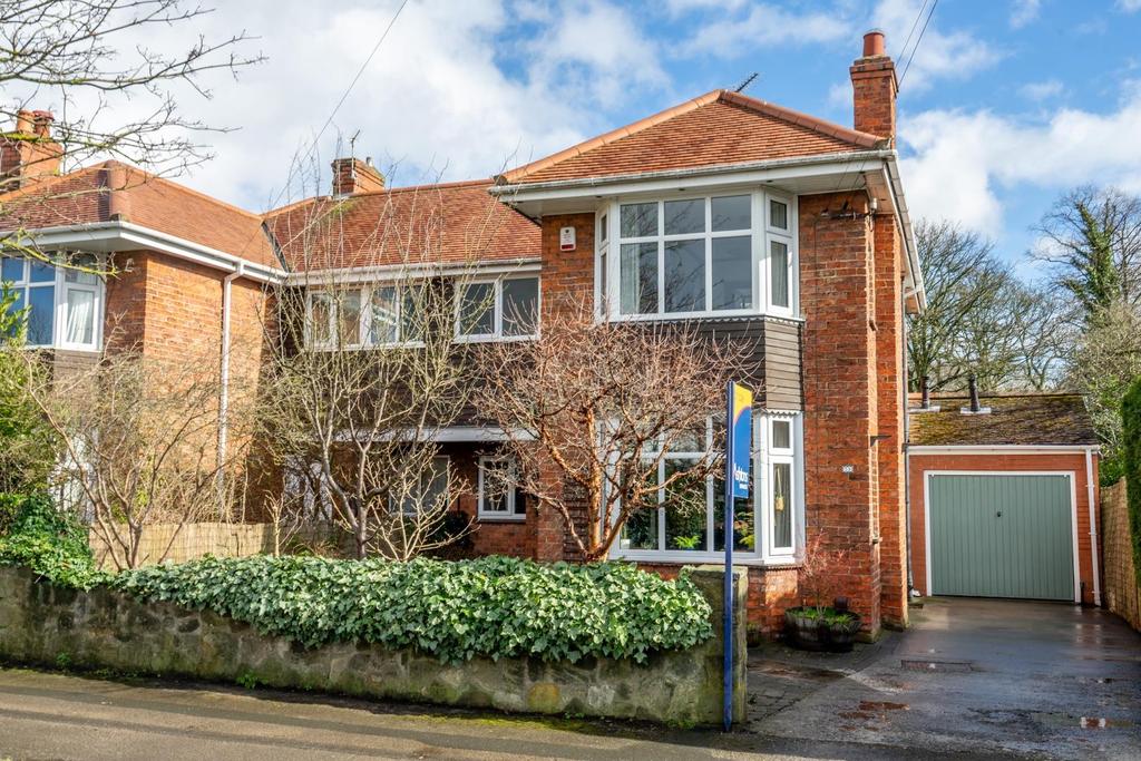 Melrosegate, York 3 bed semidetached house £335,000