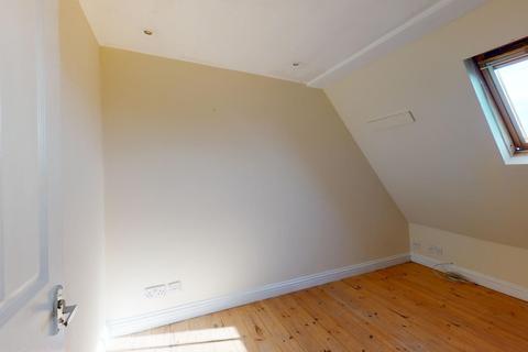 Flat 3, 3 Camden Road, Ramsgate, CT11 8HW