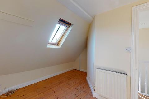 Flat 3, 3 Camden Road, Ramsgate, CT11 8HW