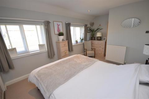 137 Gressel Lane, Birmingham, B33 9UD