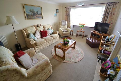 9 Foley Close, Eastbourne, BN23 6HA