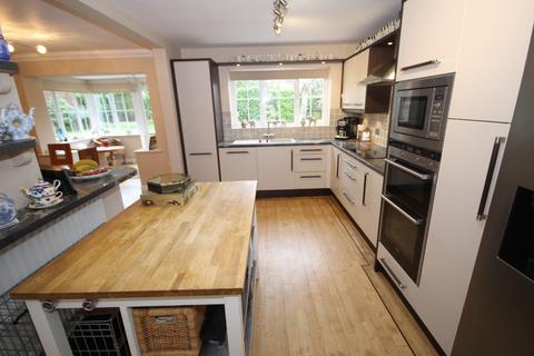 2 Fewston Close, Hartlepool, TS26 0QN