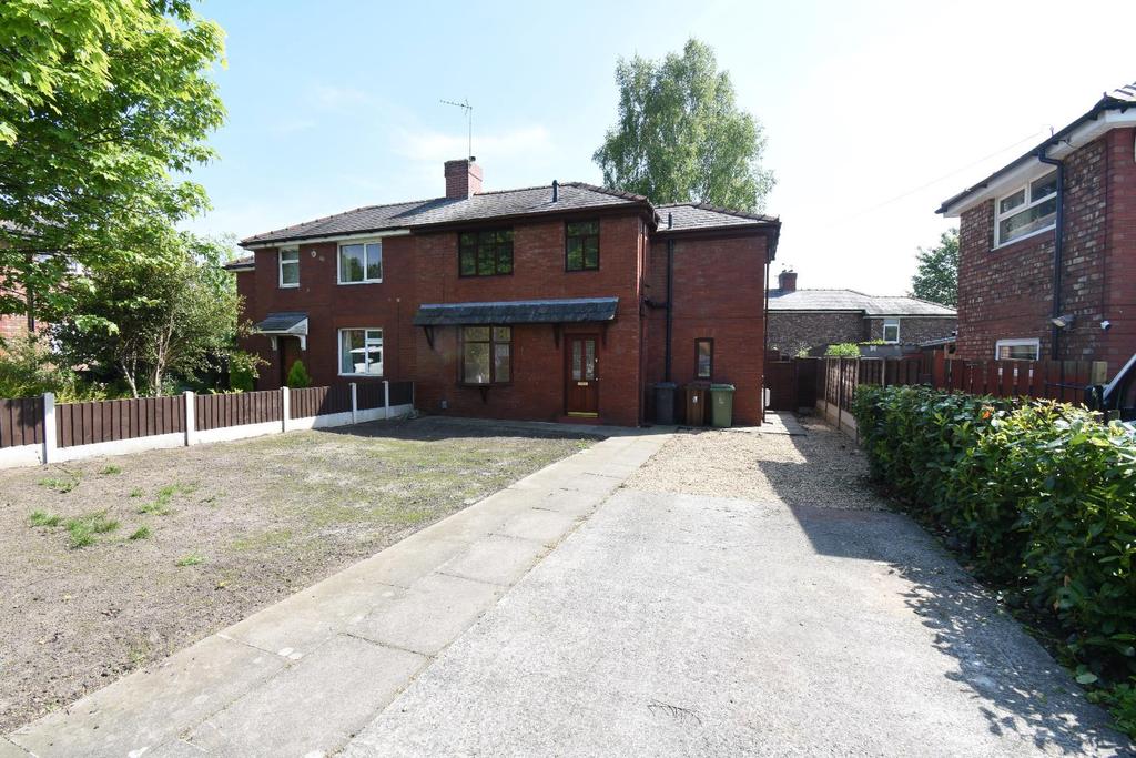 Rose Avenue, Beech Hill, Wigan, WN6 8QX 2 bed semidetached house £