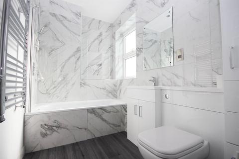 7b Redfern Road, London, NW10 9LA