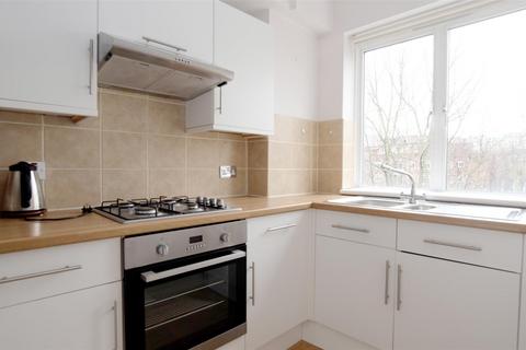 1 bedroom apartment to rent, Fairfax Road, London, NW6