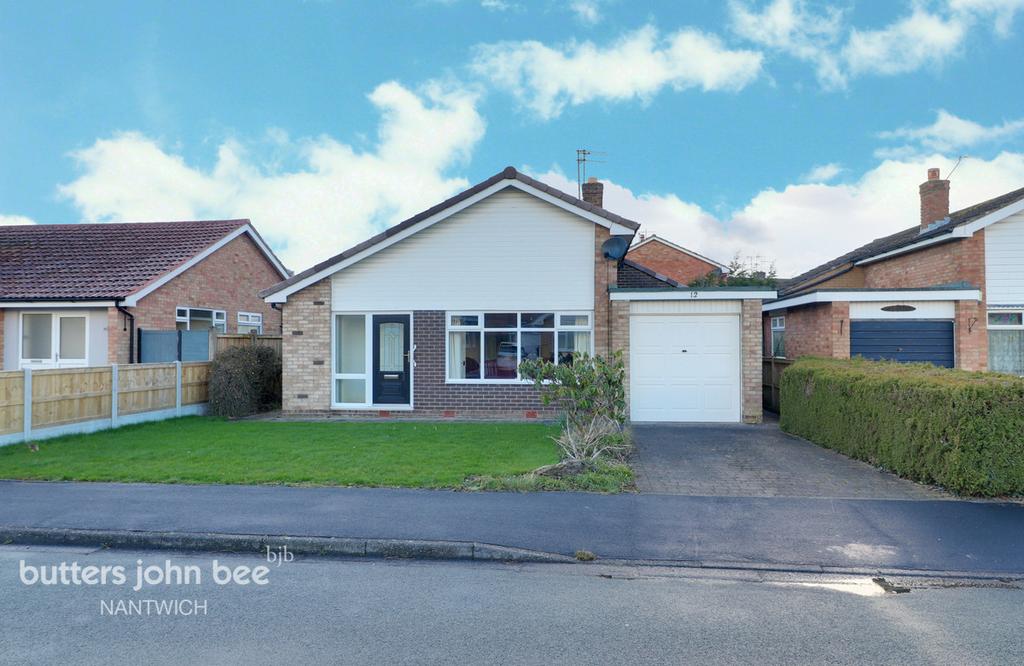 Brown Avenue, Nantwich 3 bed detached bungalow for sale £275,000